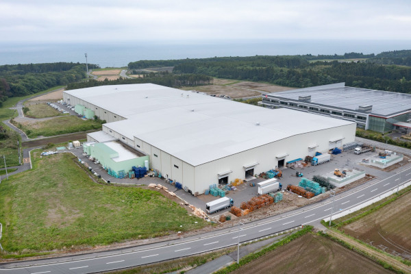 NBS and Forel: automation and large-format glass in the East Japan factory